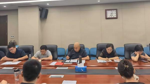 對標先進找差距 整改提升促發(fā)展——農墾中心第二黨支部召開黨員（擴大）會議